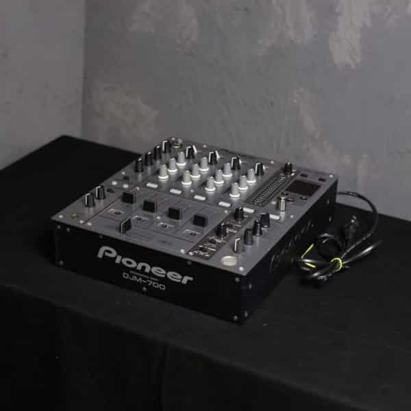 Pioneer パイオニア DJM-700 デジタルミキサー シルバー DJ機器 音響機材
